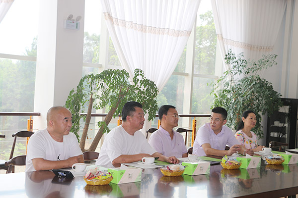 1595919903897187.jpg 390630892863c2a3457b7275a55f47a.jpg